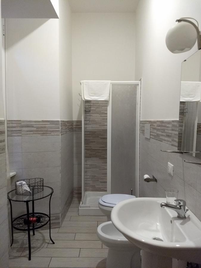 Living Rome Ottaviano B&B Екстер'єр фото