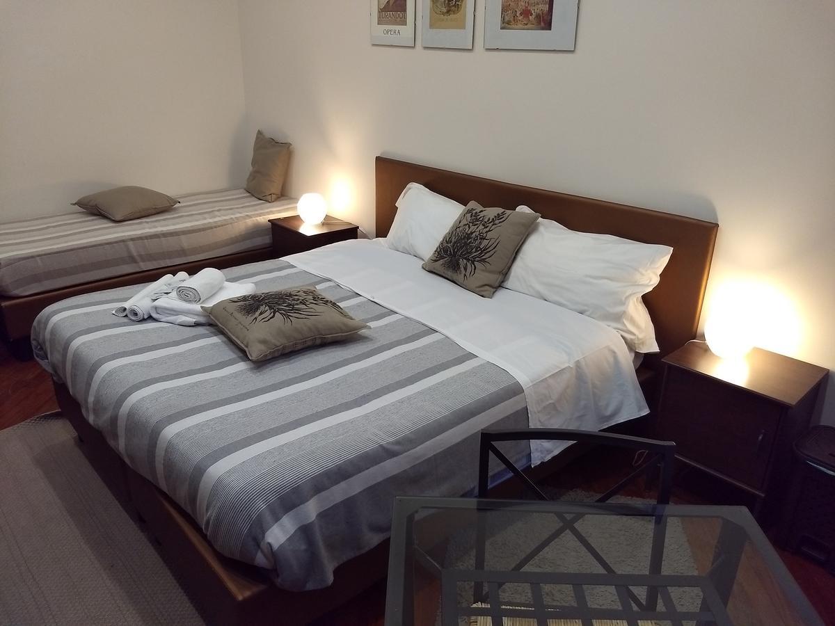 Living Rome Ottaviano B&B Екстер'єр фото