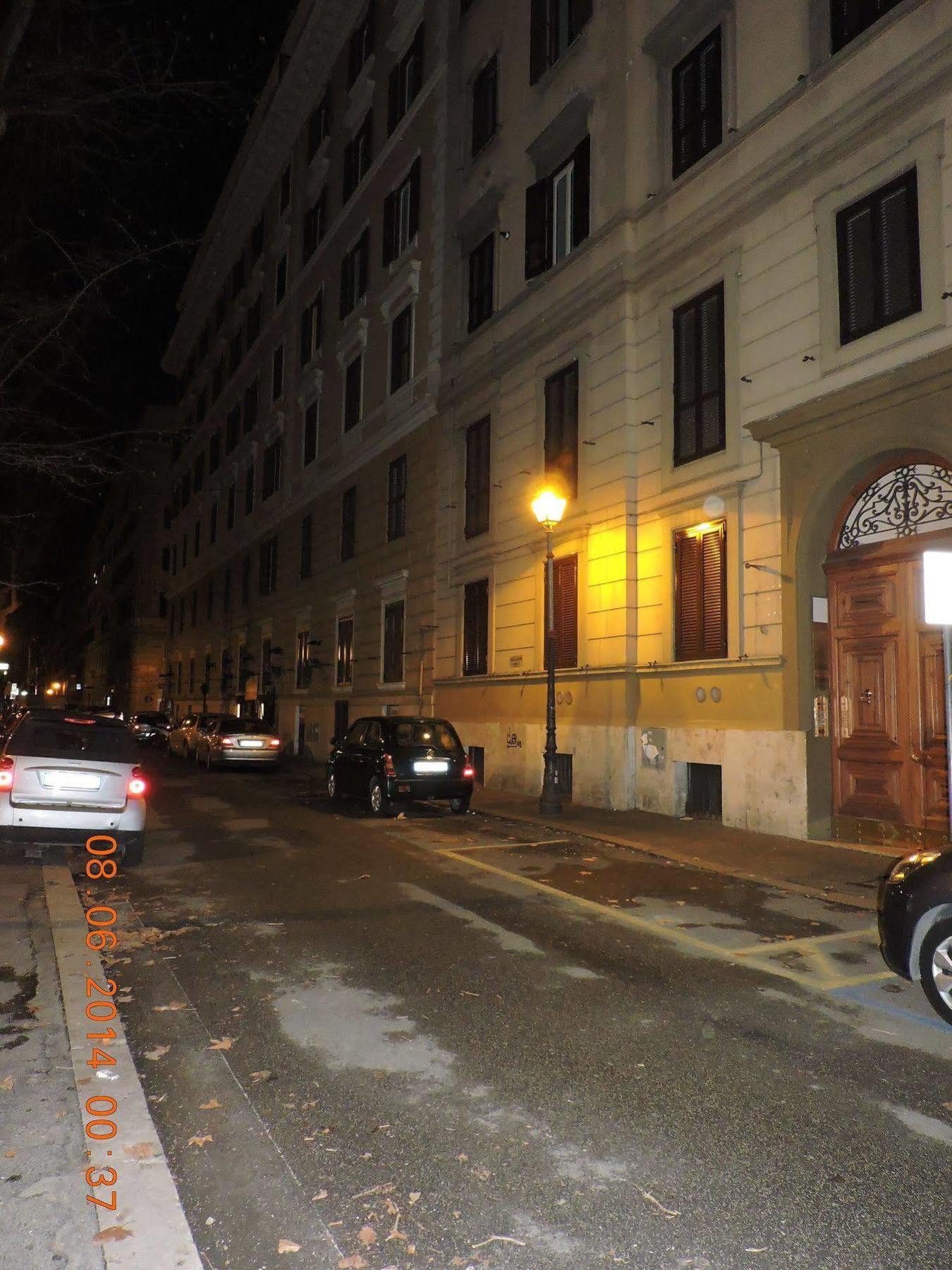 Living Rome Ottaviano B&B Екстер'єр фото