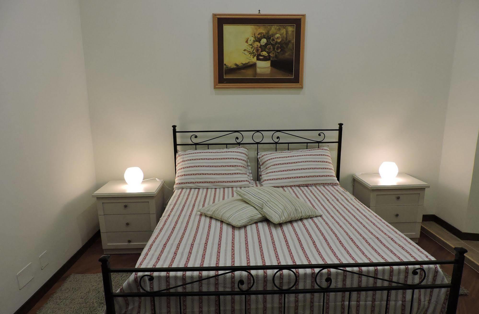 Living Rome Ottaviano B&B Екстер'єр фото
