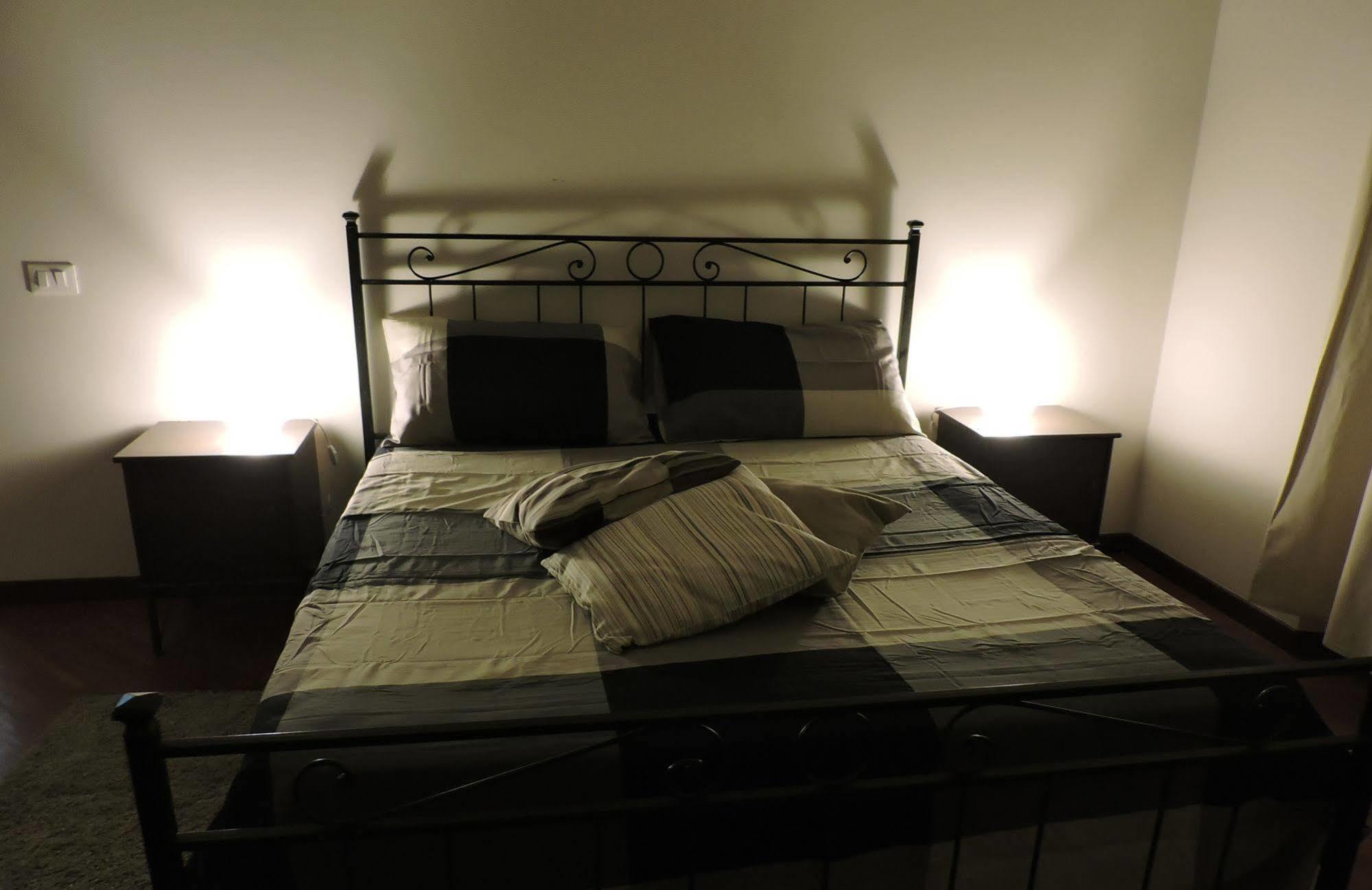 Living Rome Ottaviano B&B Екстер'єр фото